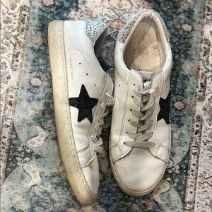 Vintage Havana White and Black Star Sneakers